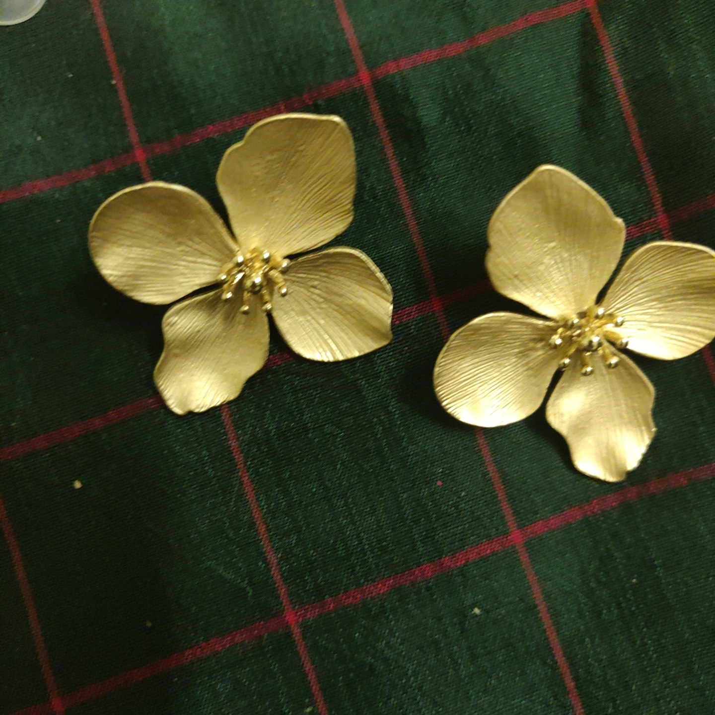 Flower Earstuds