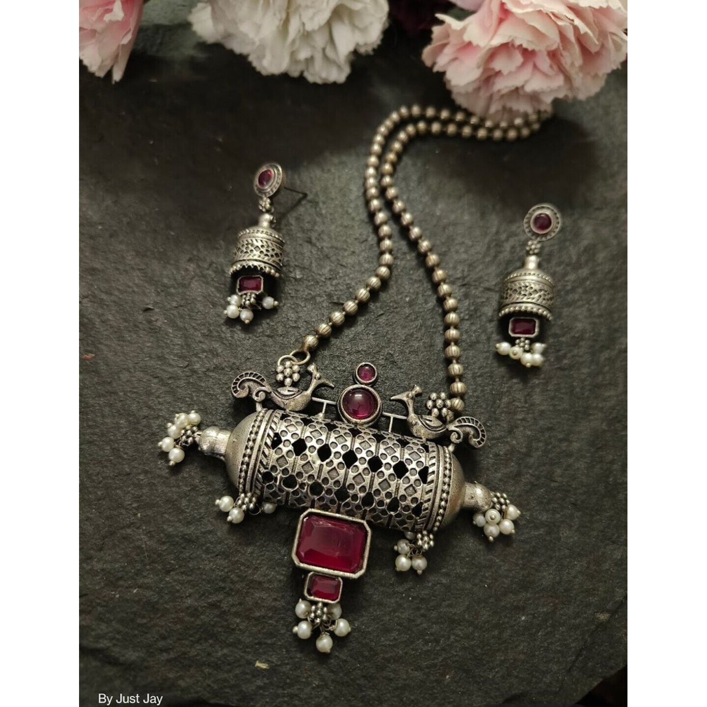 Necklace Set - Red Stone