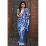Handloom Kadhiyal jaal jari motifs monga silk banarasi saree.