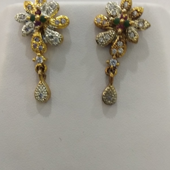 imoprtant artificial jewelry
