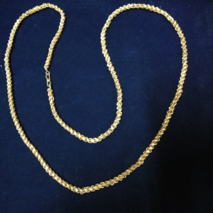 Artificial chain 24 inches