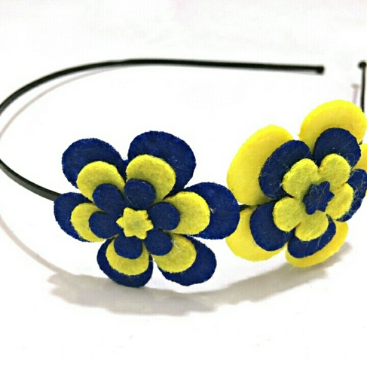 Felt fabric Hairband - Blue and Yellow Flowers