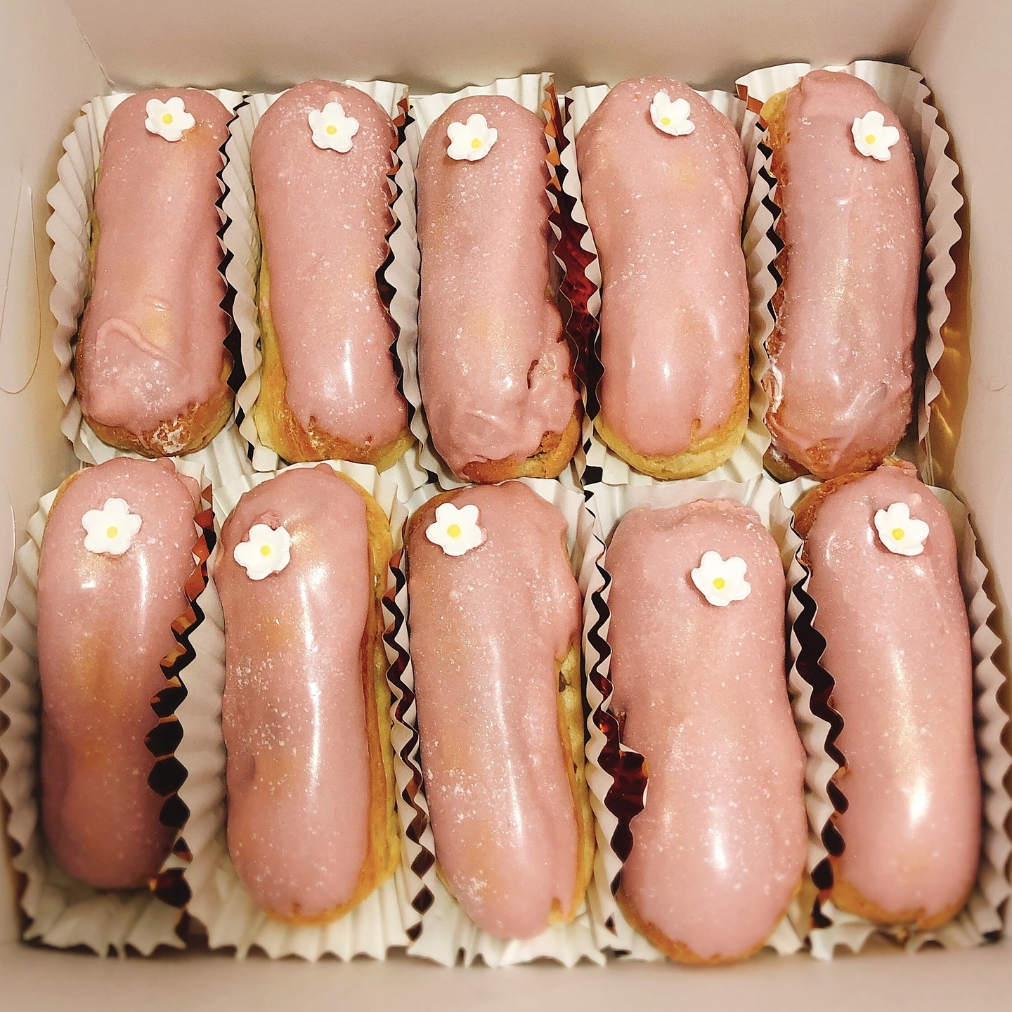 Strawberry Eclairs