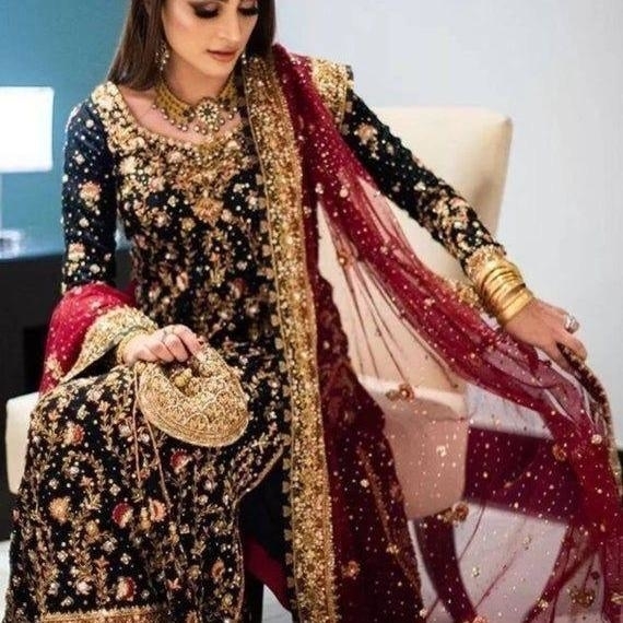 Beatiful Designer Ready to Wear Salwar Suit Sticthed SU10A