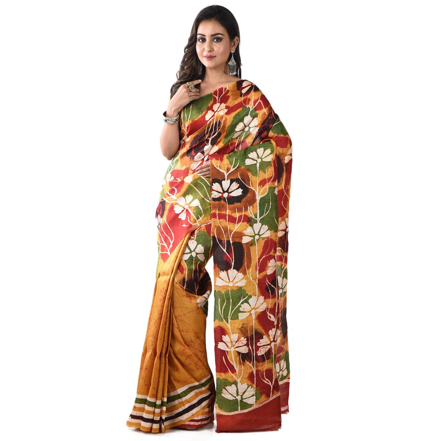 hand woven hand batik pure silk saree and blouse piece with Silk Mark (GCM122)