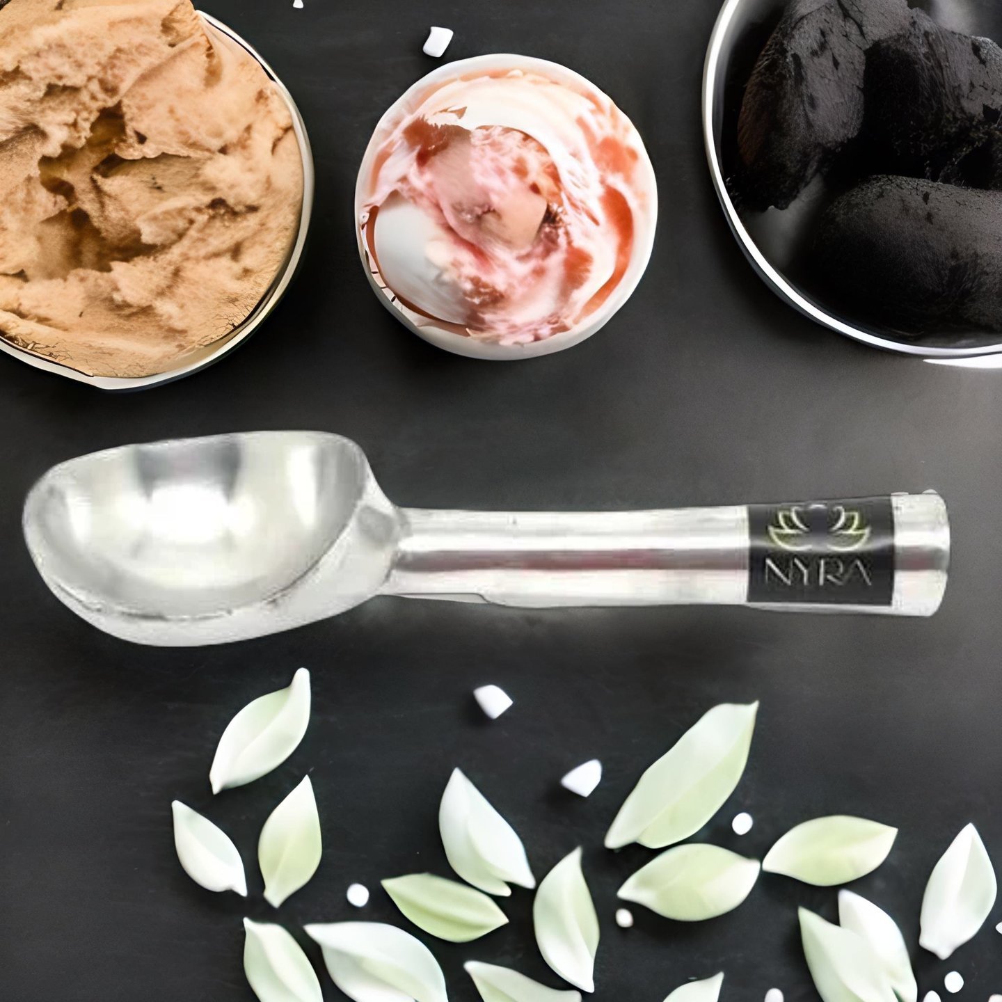 Nyra Heavy Duty Food Grade Aluminium Ice Cream ScoopSpader Cookie Scoop for Fruit, Mashed Food, Frozen Gelatos, Yogurt, for Ideal Use in Homes, Ice Cream Parlors, Cafes, Hotels and Restaurants