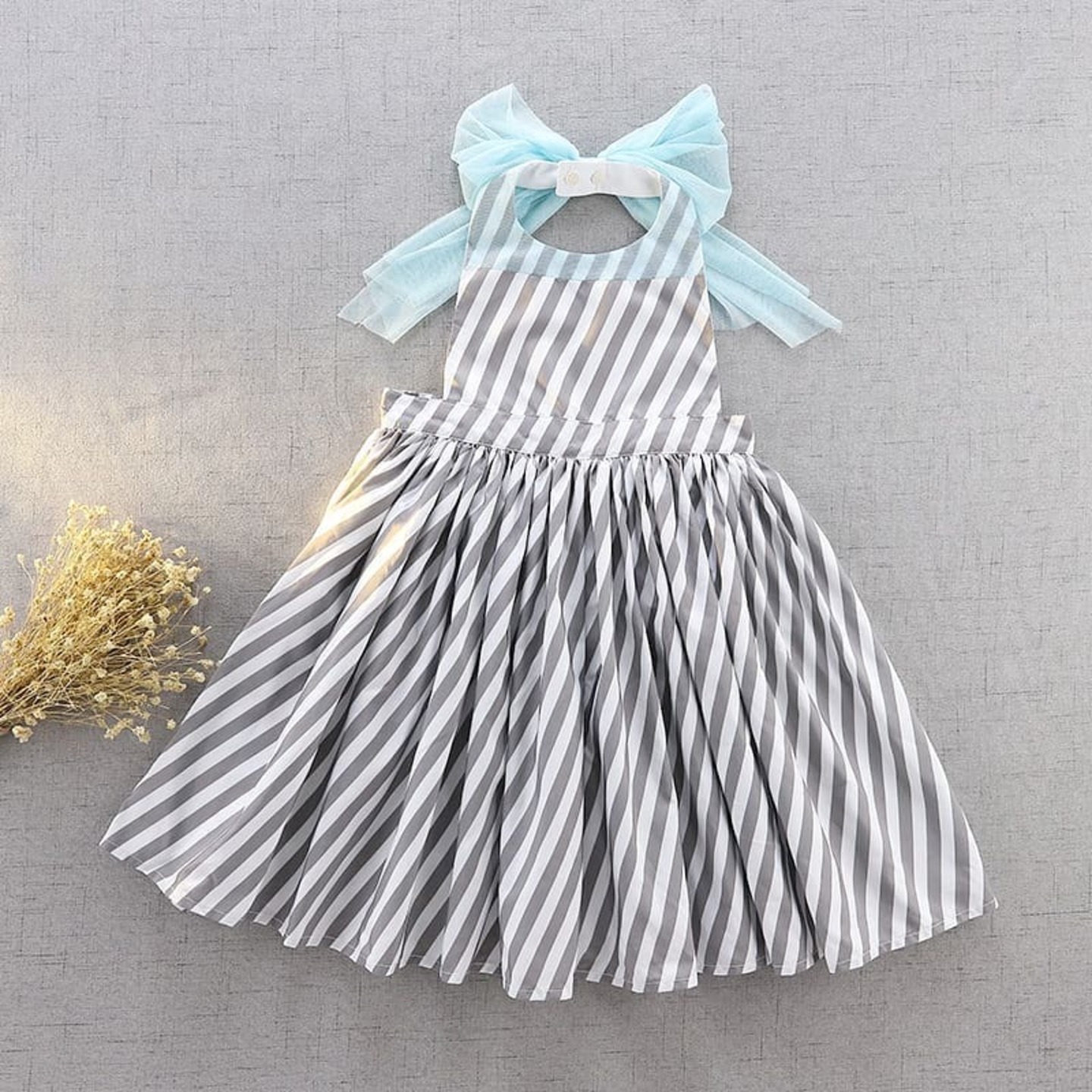Dress Up ApronBibs