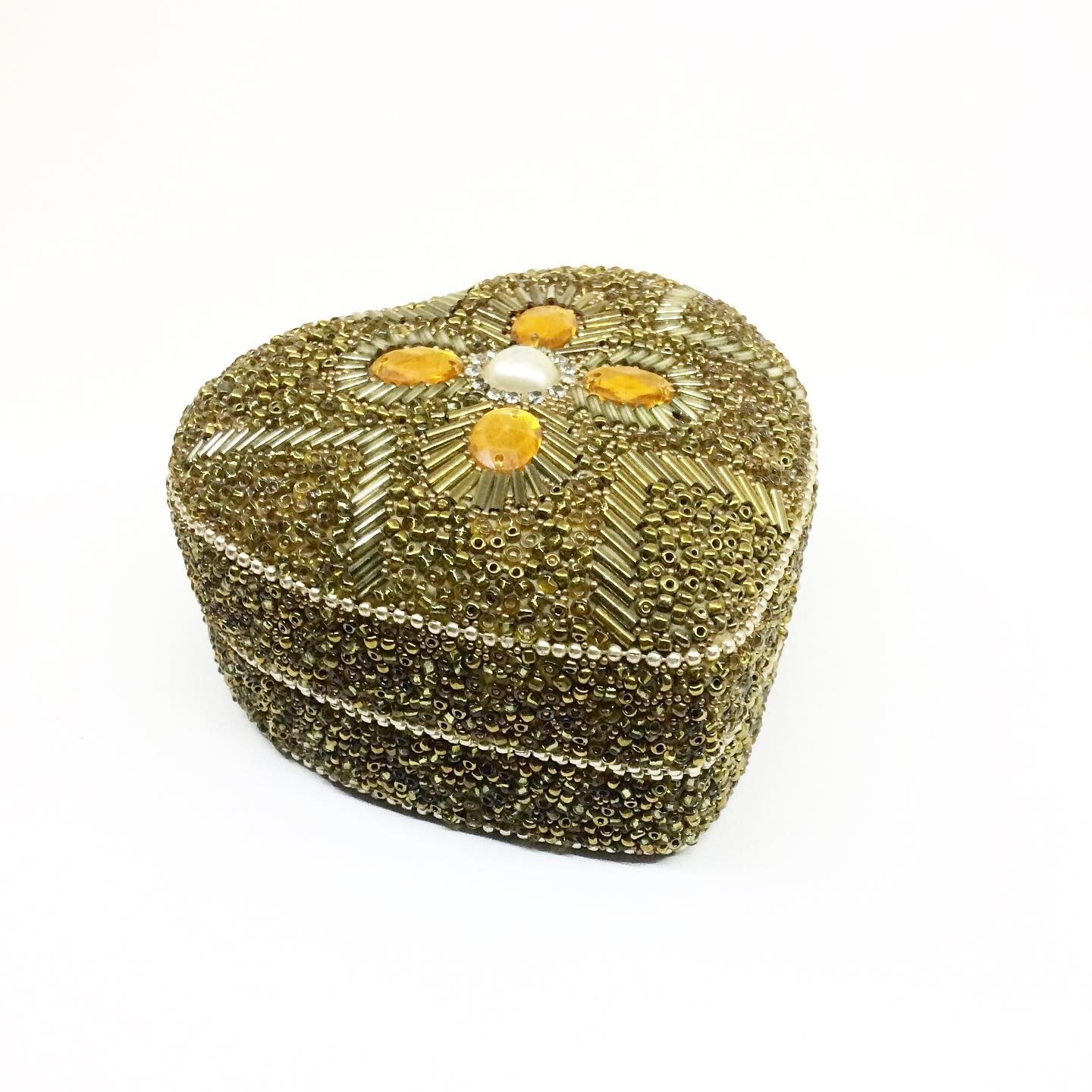 Beaded Box Heart Shape 27706