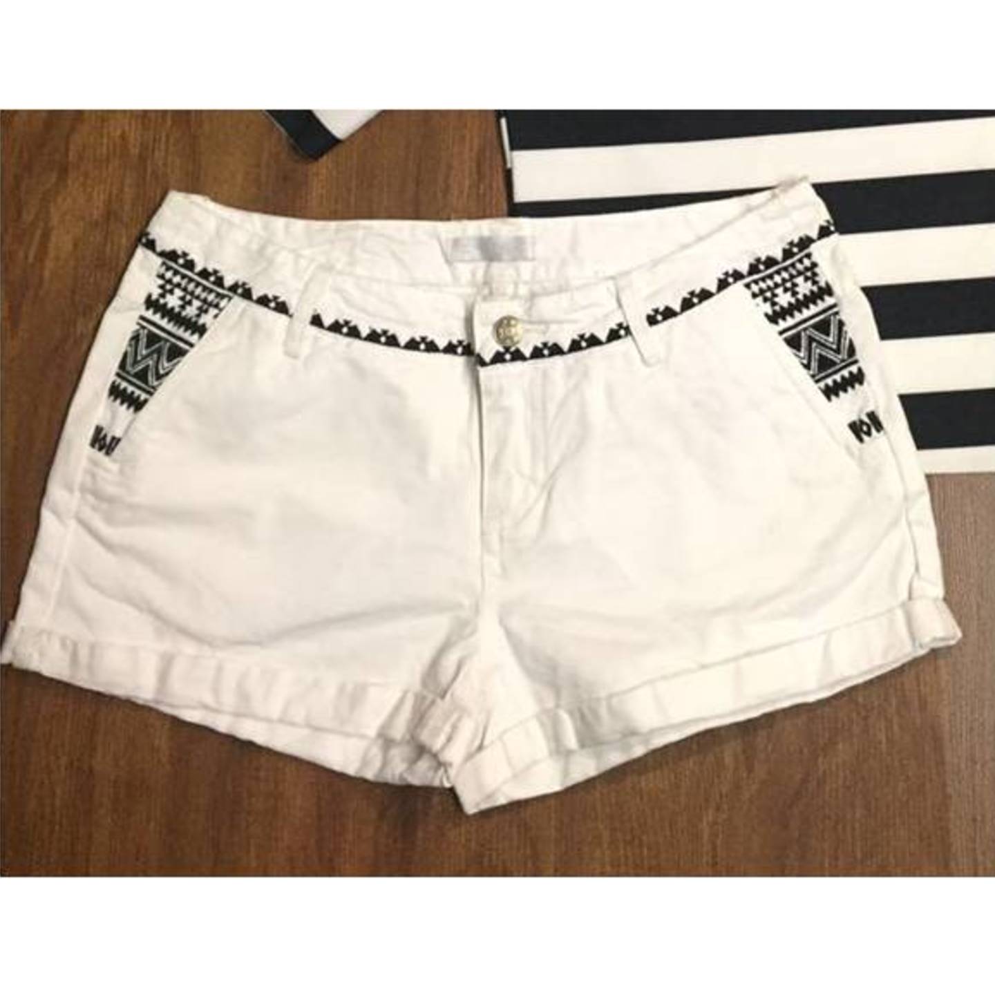 White embroidered shorts