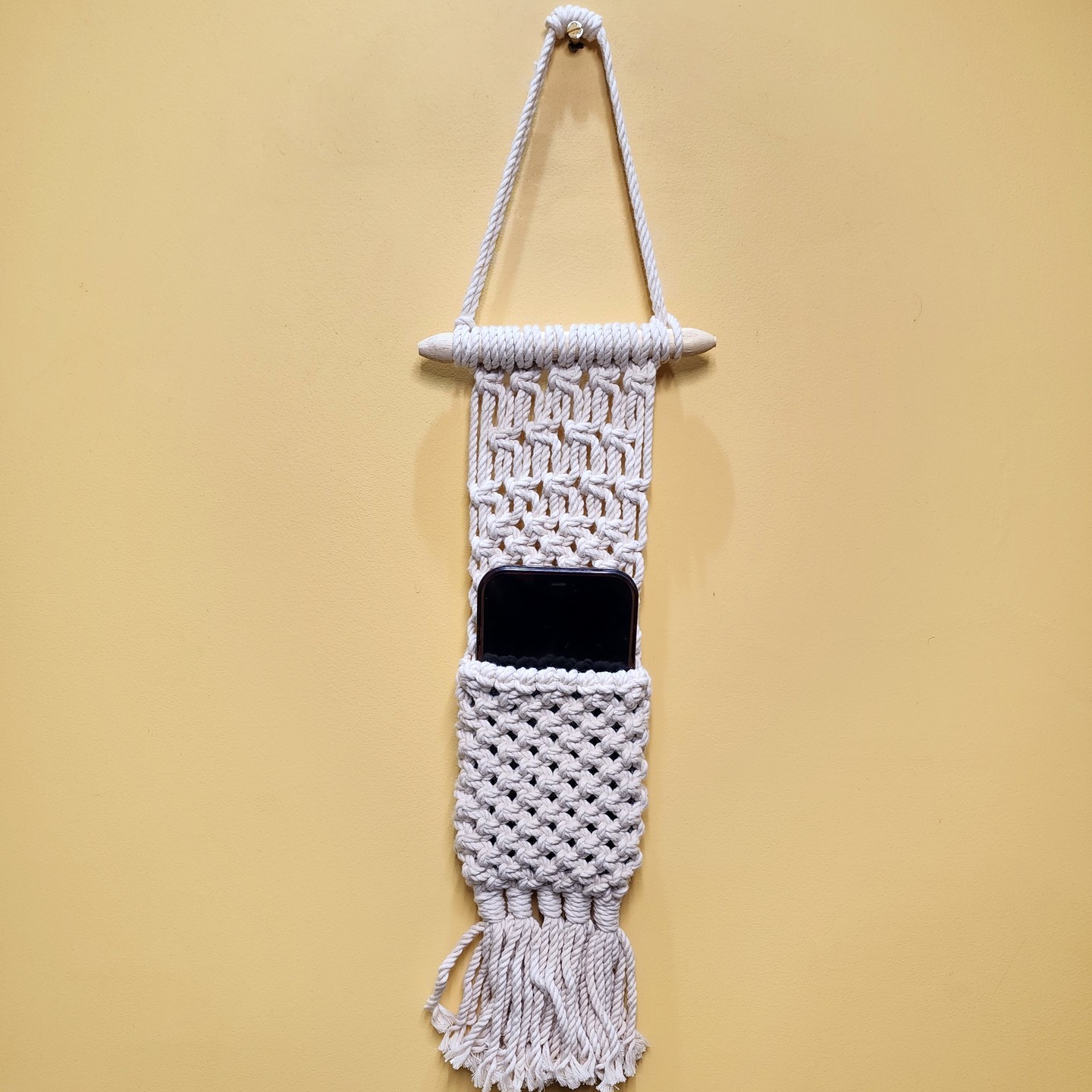 Macrame Hanging Mobile Pouch