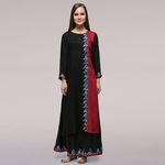 Red Black Applique Ensemble Set of 2