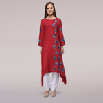 Red Applique Asymmetrical Hem tunic