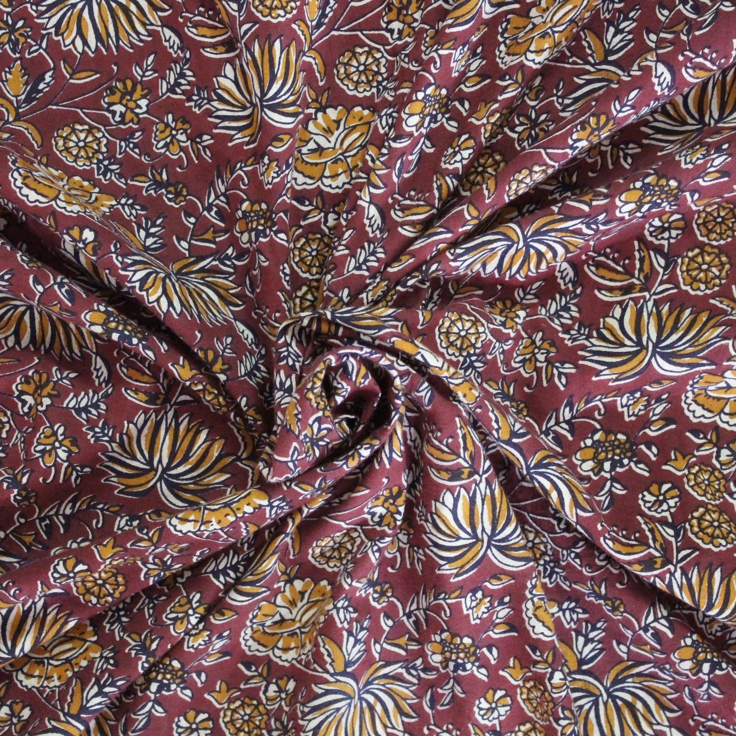 Red Floral Printed Fabric (Rs 150/Meter)