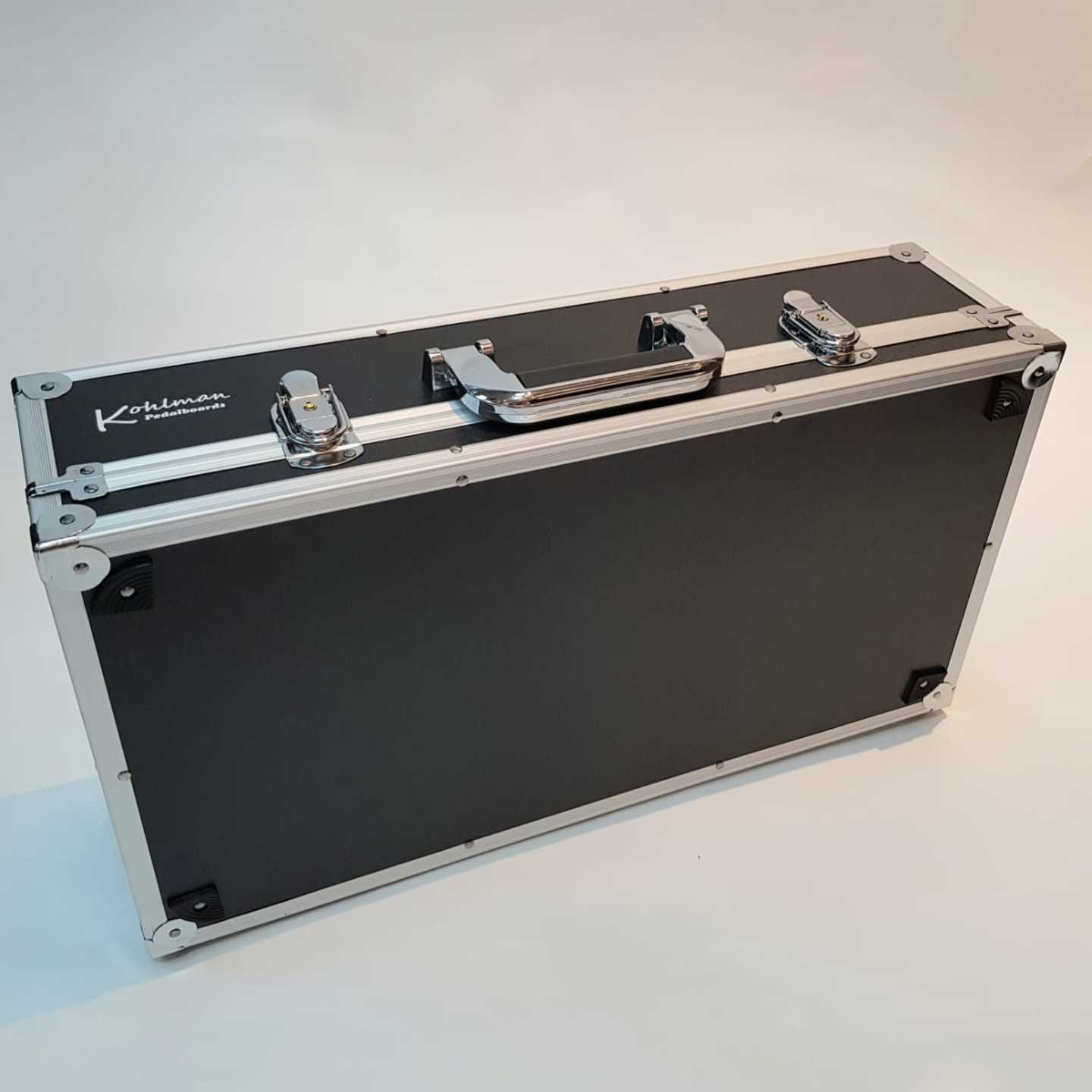 Pedalcase B