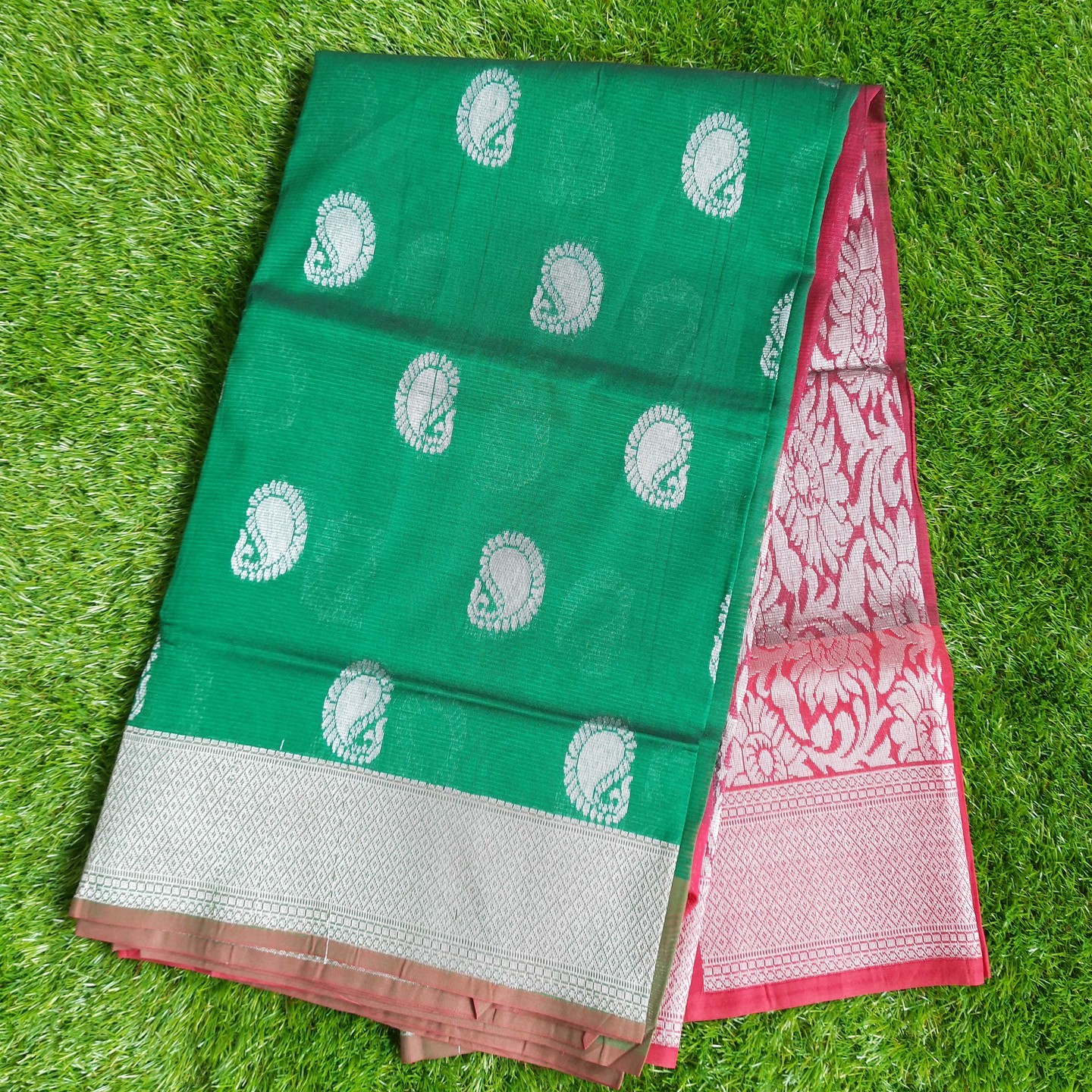 Green and pink silk cotton saree