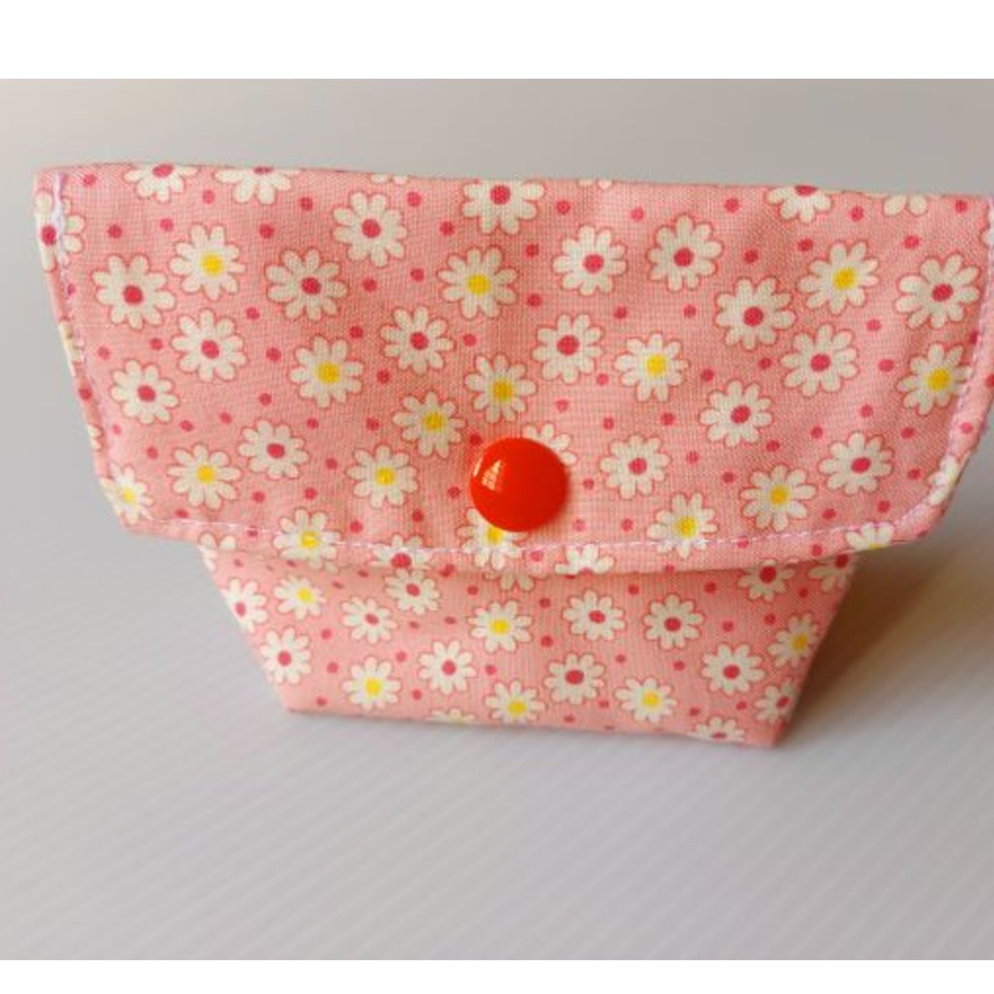 Button Pouch, M, Pink Flowers