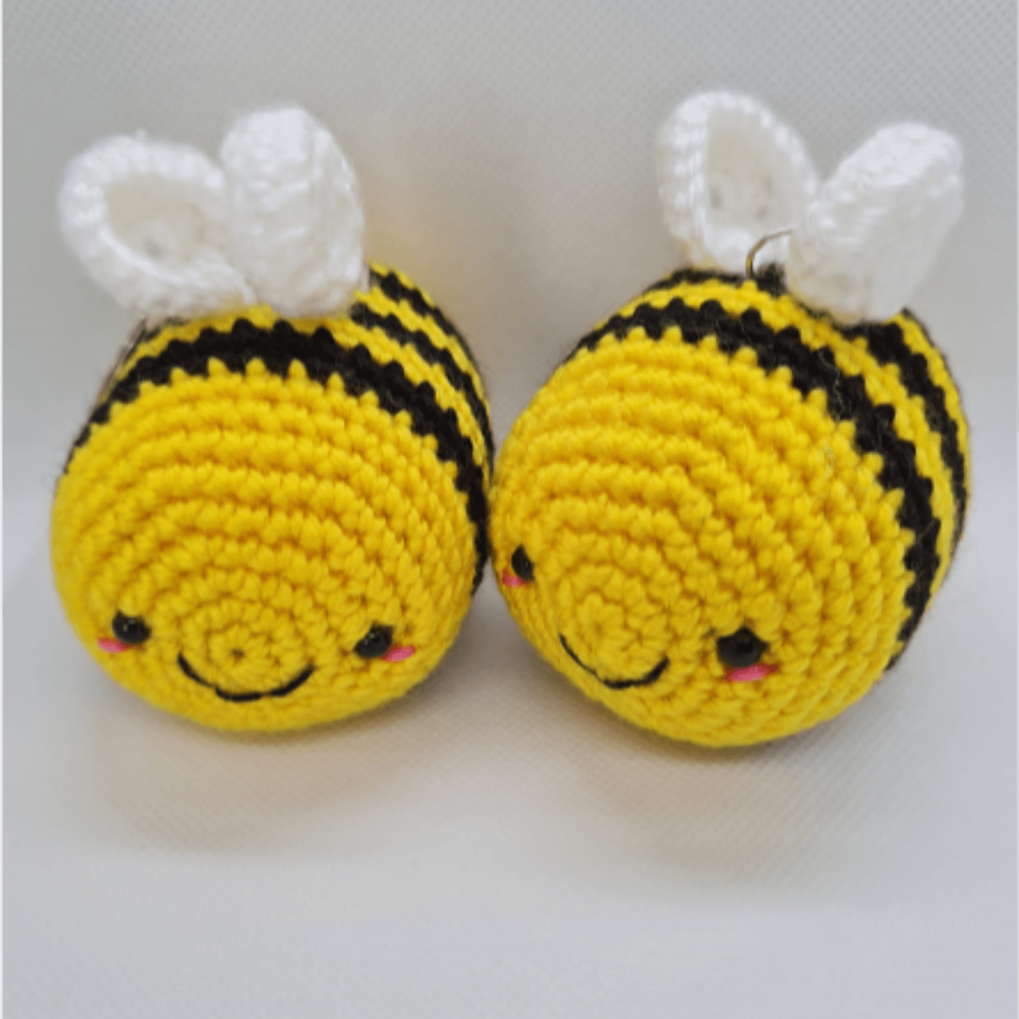 Mini Bumble Bee Key Chain (Yellow)