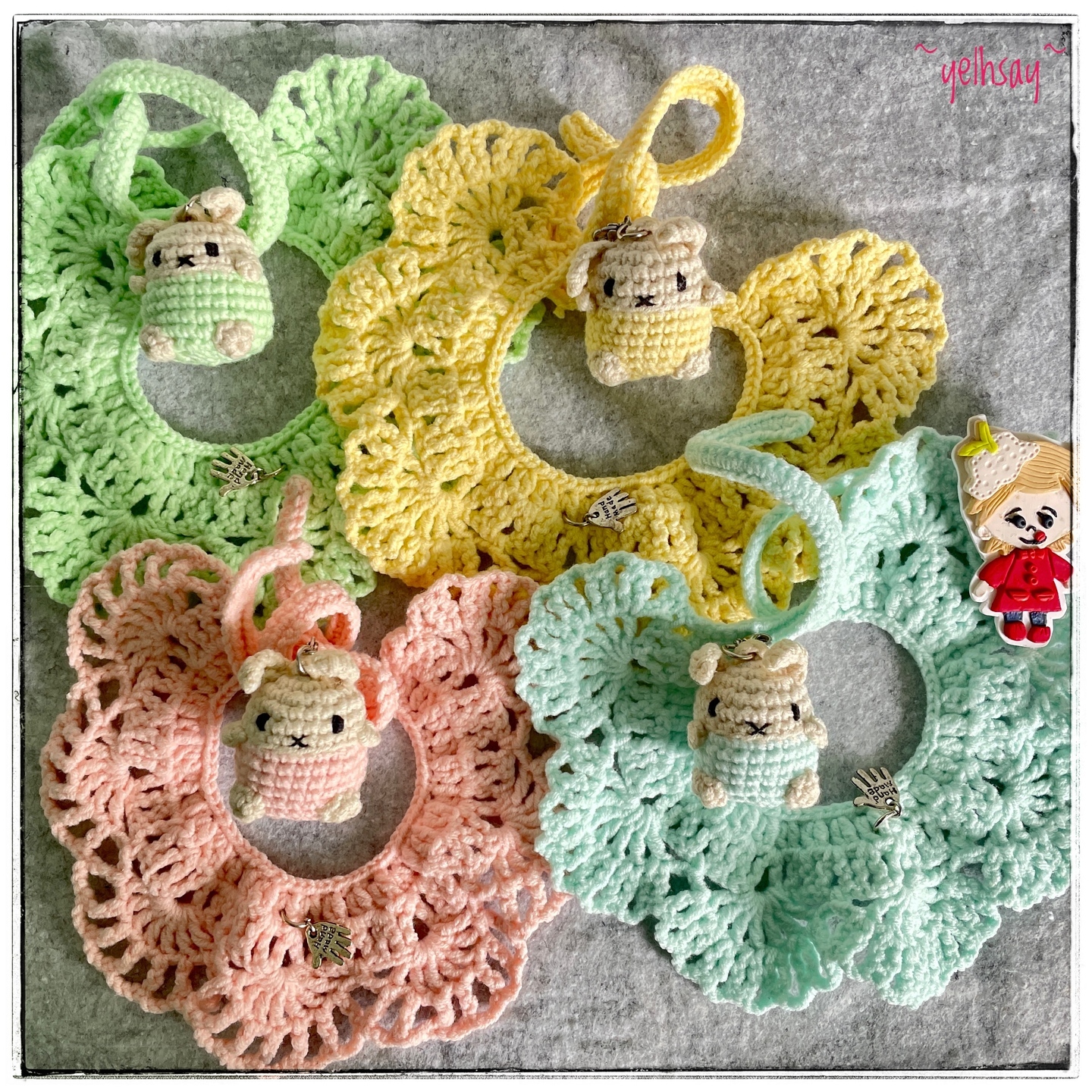 Pet Collars in Pastel colors