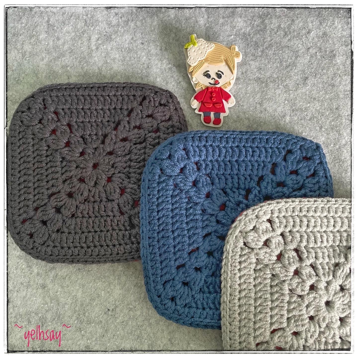 Granny Square Coasters with 2-sided colors