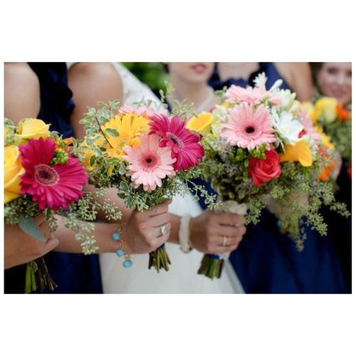 Bridal party package                                                                                                      Gerbera theme