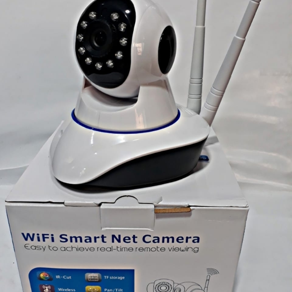 Wi-Fi camera antenna