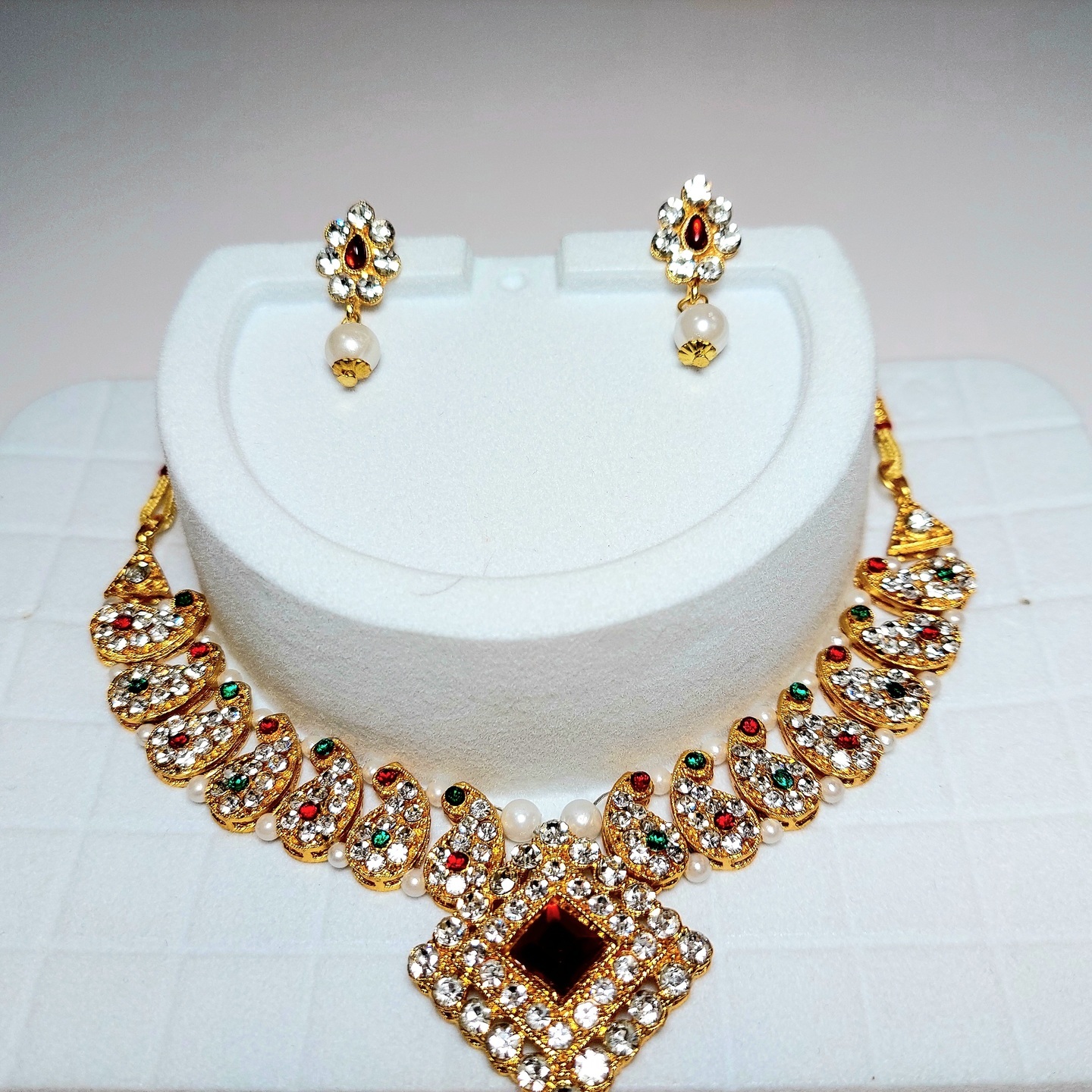 Necklace Set