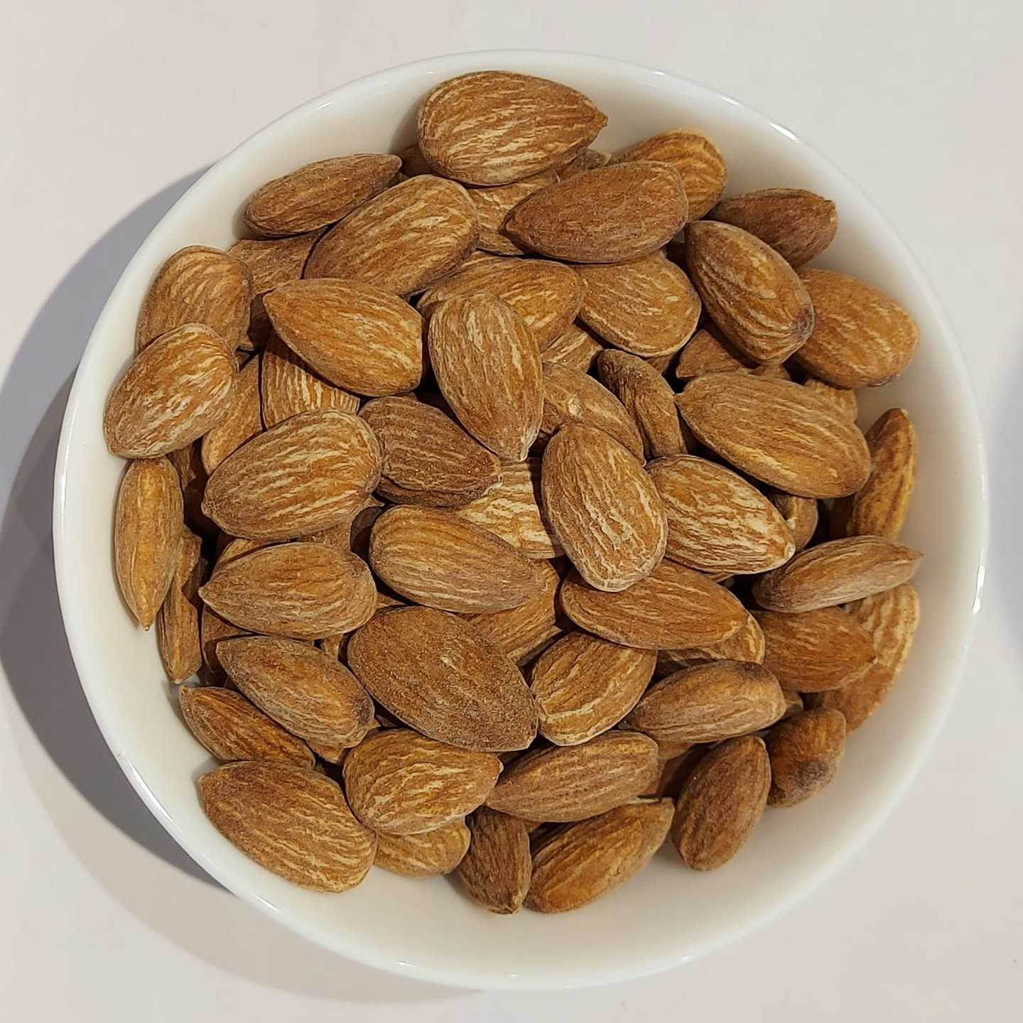 Smoked Almonds 200 G