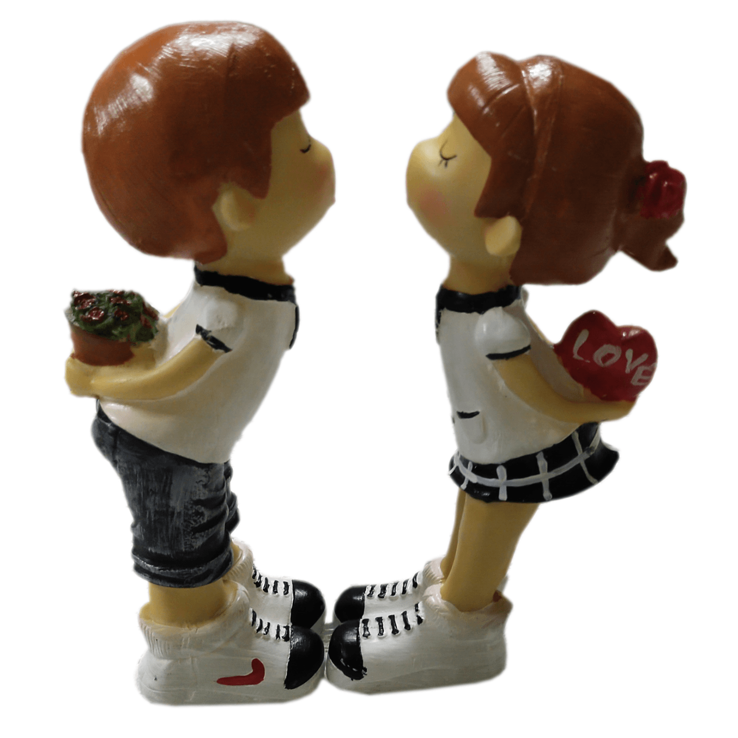 Nimisha Line Decor Decorative Cute Romantic Kissing Couple Miniature Showpiece Valentine Day Gift