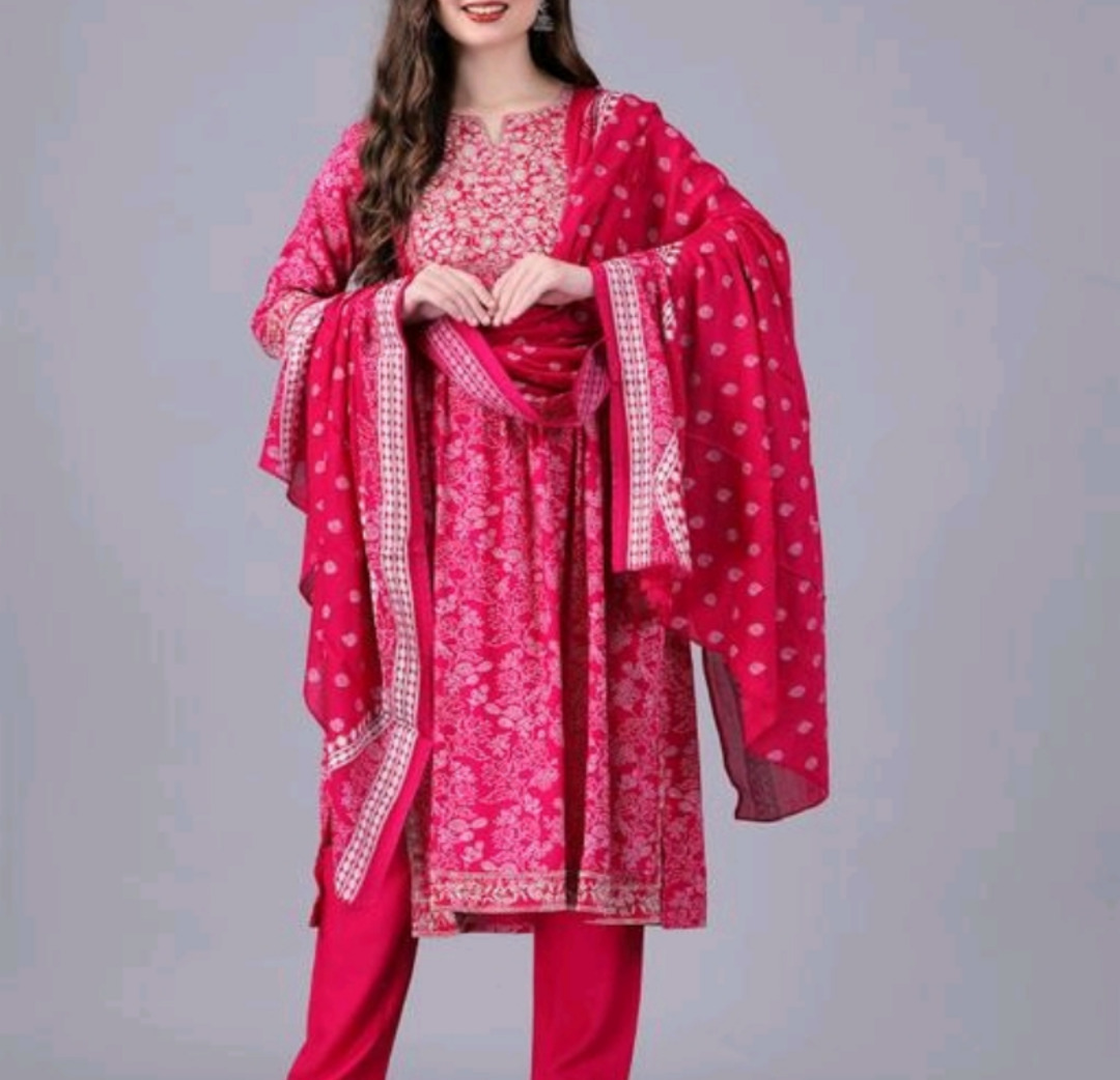Nyra Cut Women Kurta Pant & Dupatta