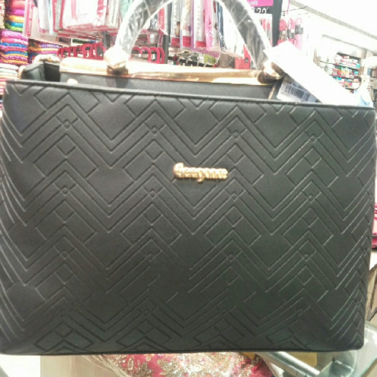Black colour handbag Ellegence brand for women
