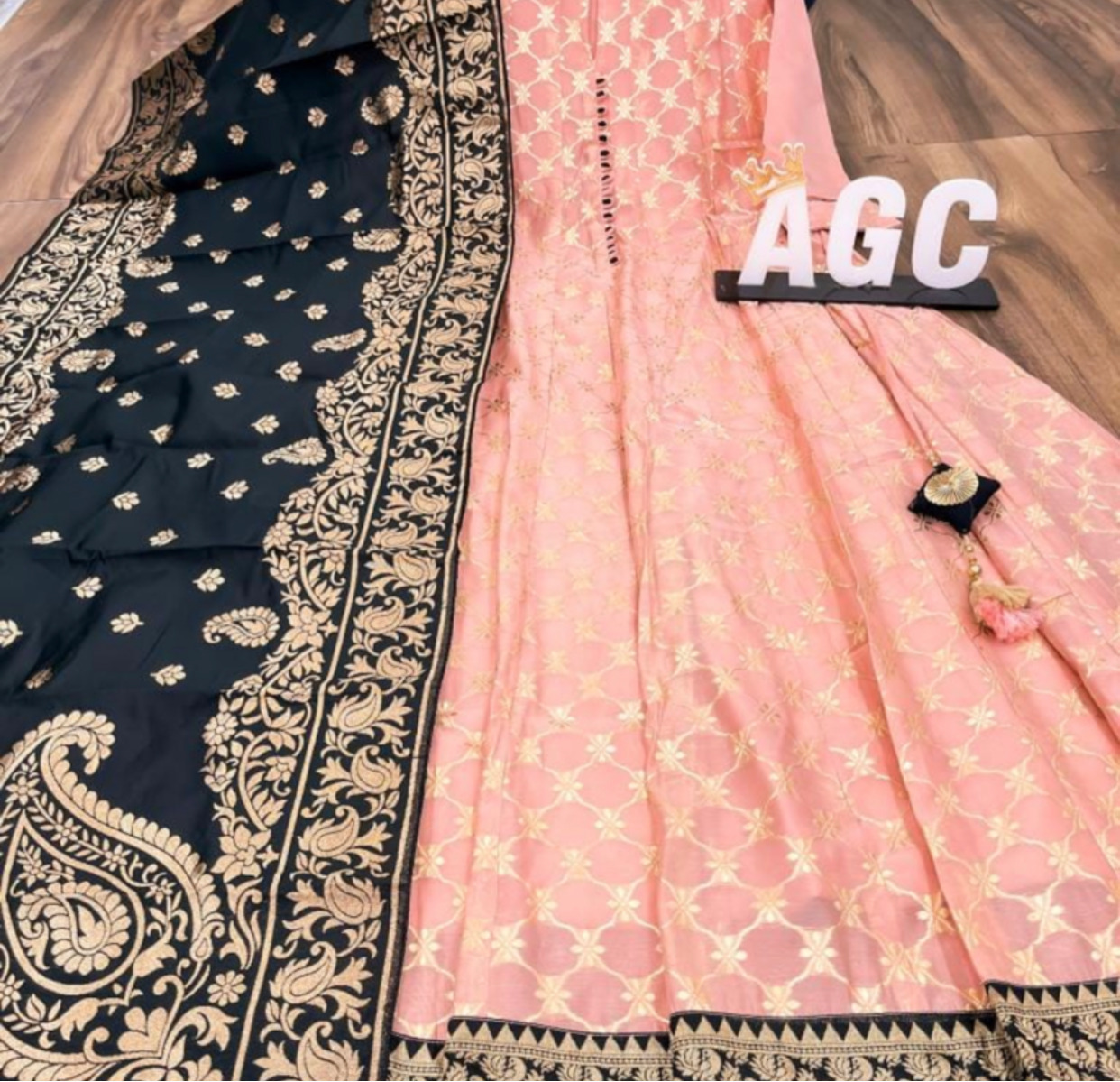 Preach and Black Shade Anarkali Kurti with Duppatta