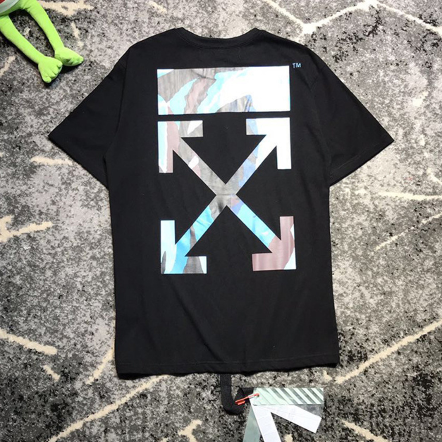 Off White Tianjin Store Exclusive Tee