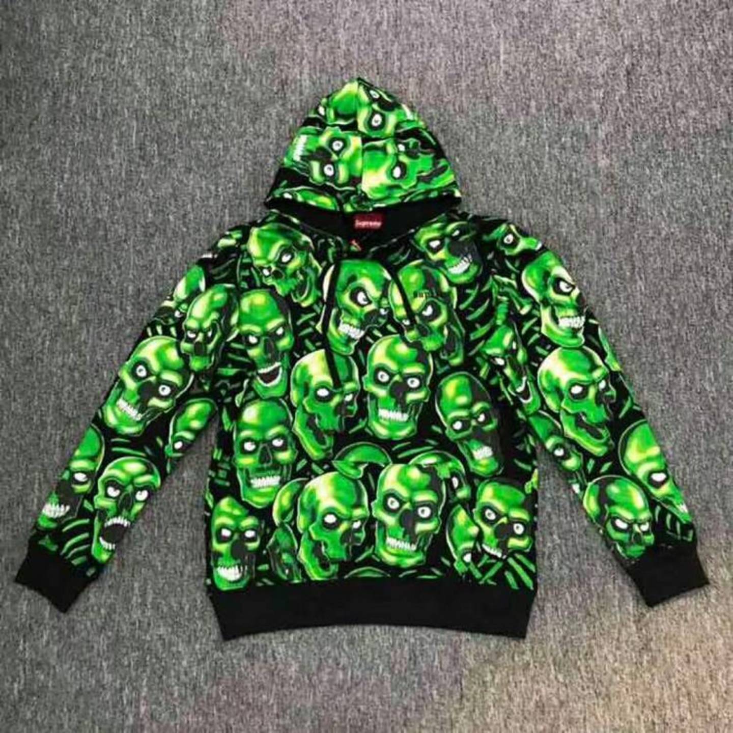 Supreme Skull Pile Hooded FW18 Sweatshirt Green