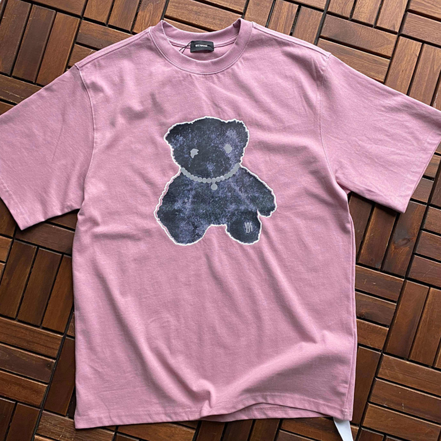 We11done Pearl Necklace Teddy T-Shirt 
