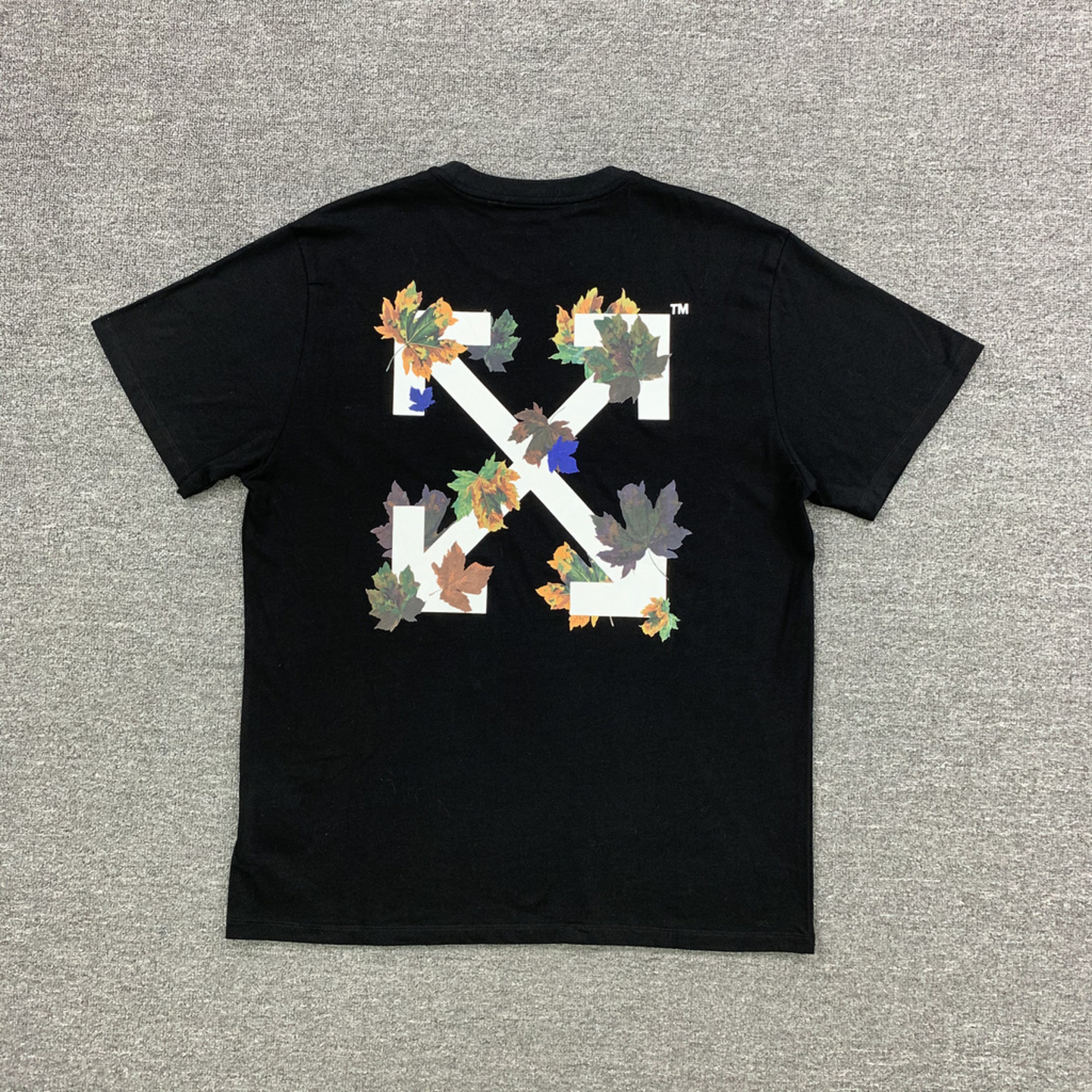Off-White Leaves Arrow printed T-shirt