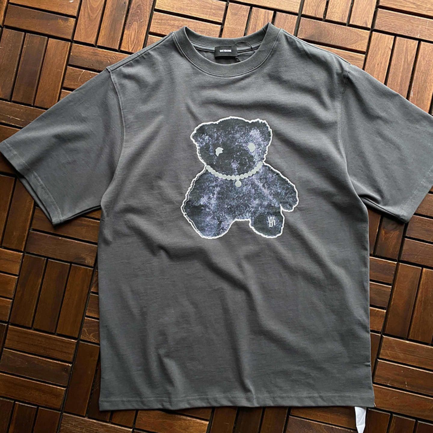 We11done Pearl Necklace Teddy T-Shirt 