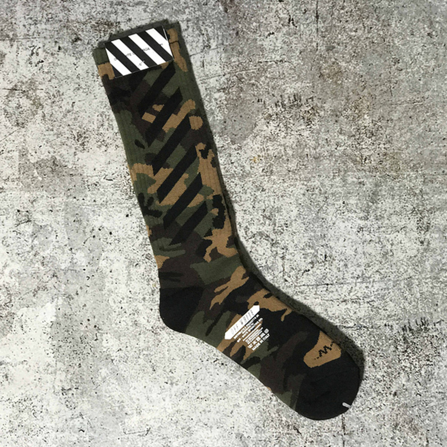 Off White camouflage Socks