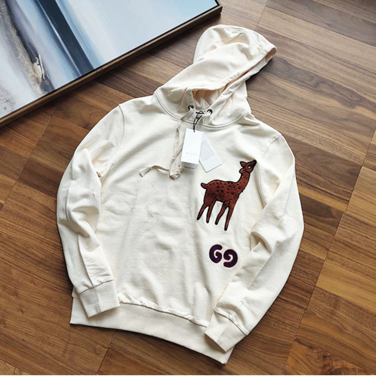 Gucci Hooded sweatshirt with deer patch