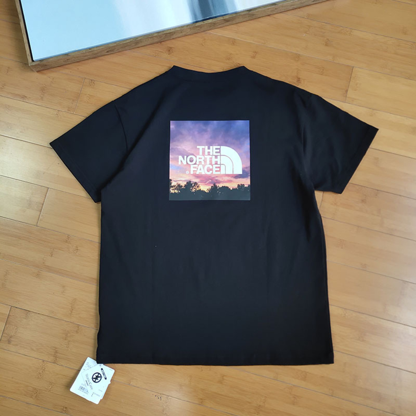 The North Face city scenery t-Shirt