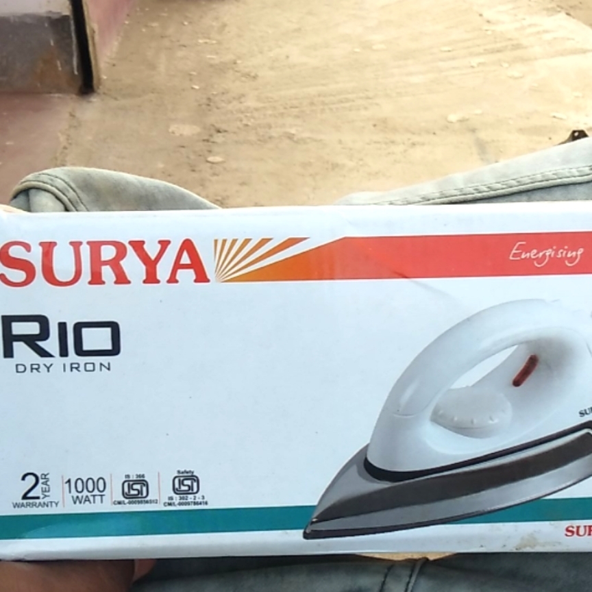SURYA RIO DRY IRON 1000wt