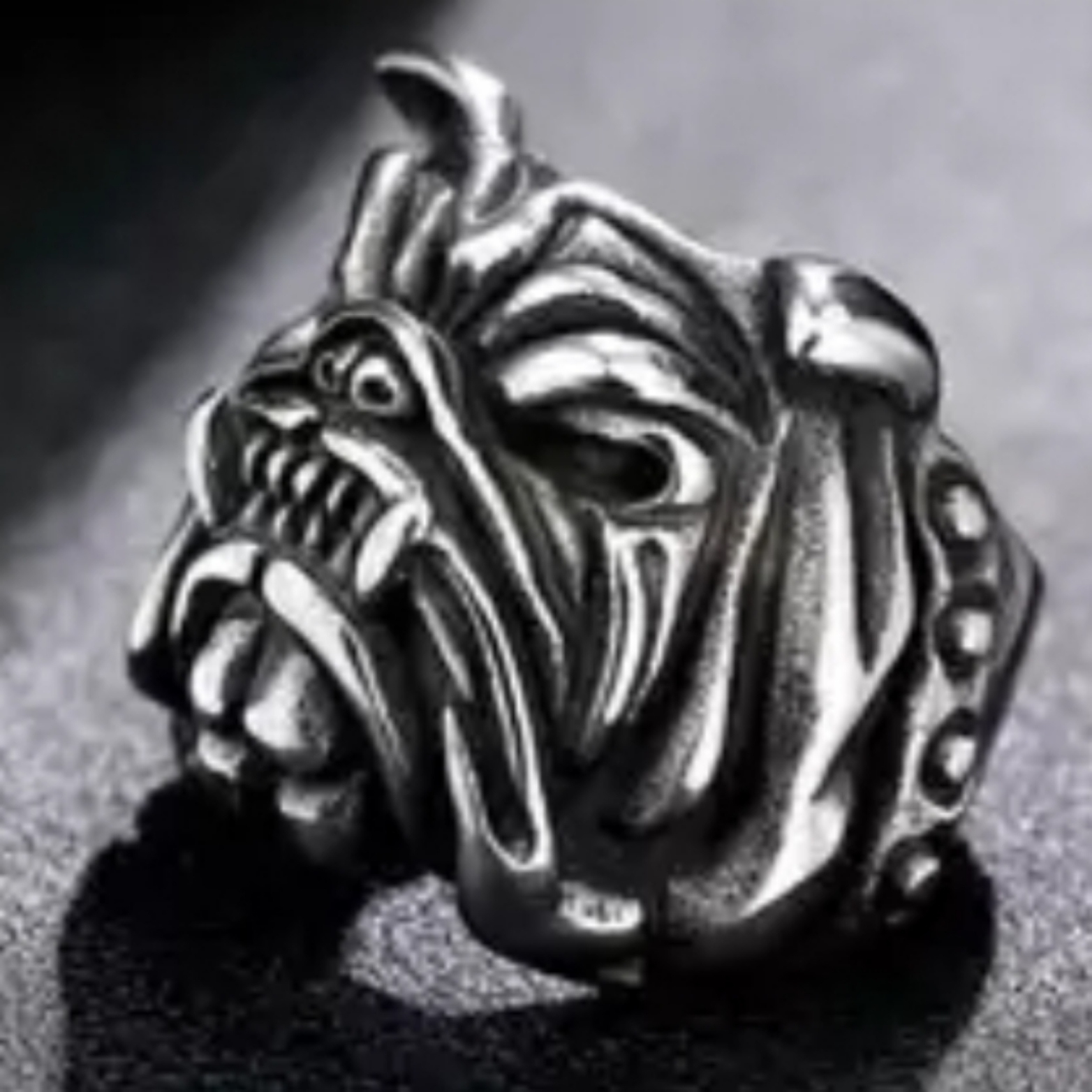 Classic Bulldog Biker Ring
