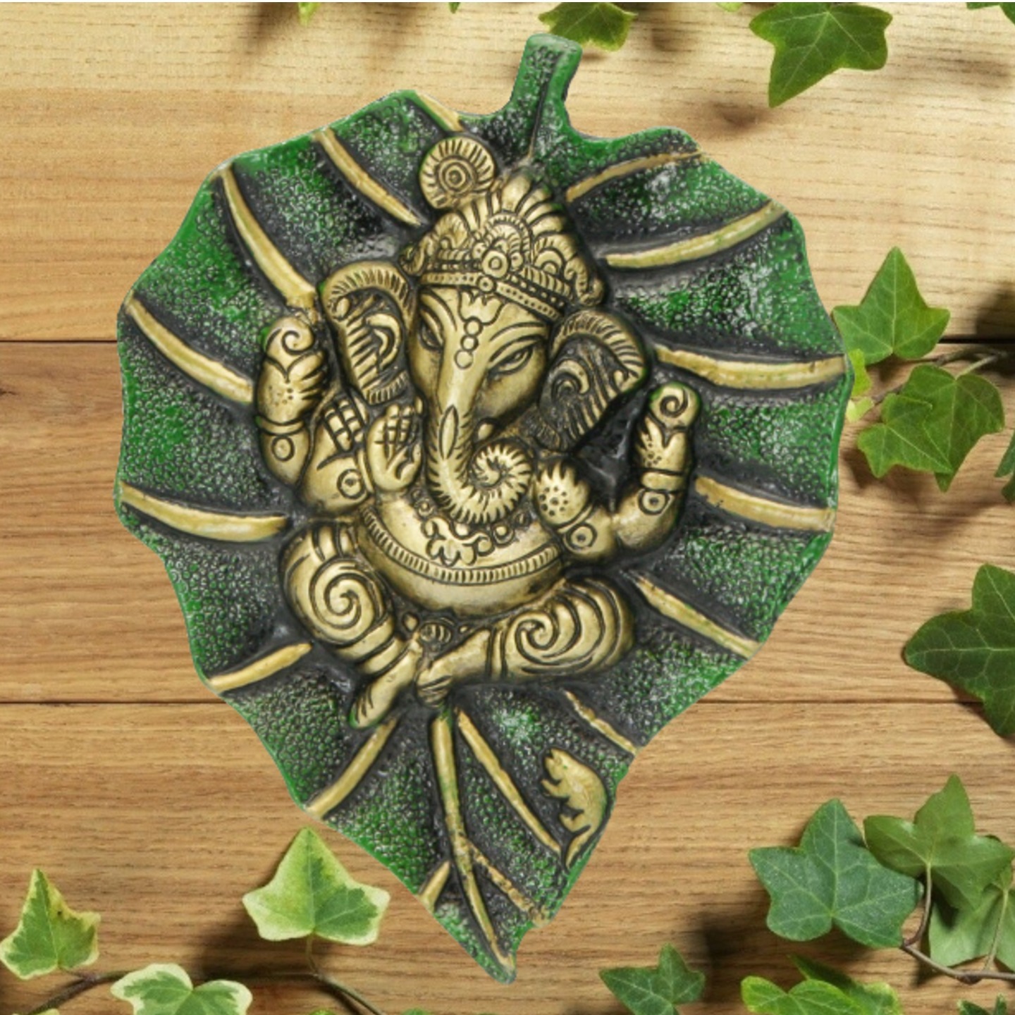 Craftley Lord Ganesha on Green Leaf