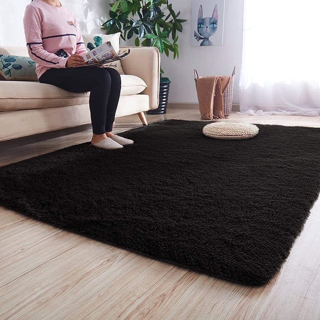 Hassan Carpet Microfiber Premium Modern Design Handwoven Carpet For Home & Office Floor Runner (Black)