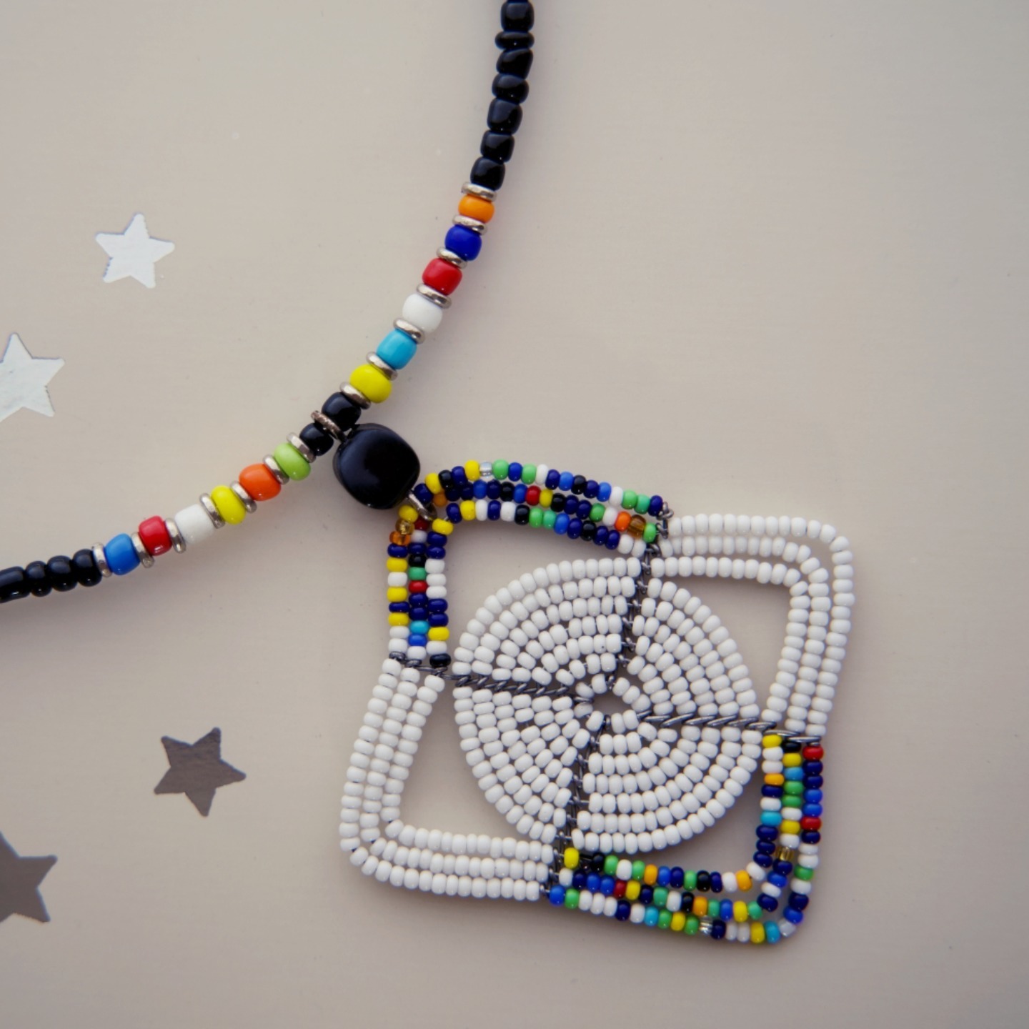 Elegant White Pendant African Maasai Beaded Necklace