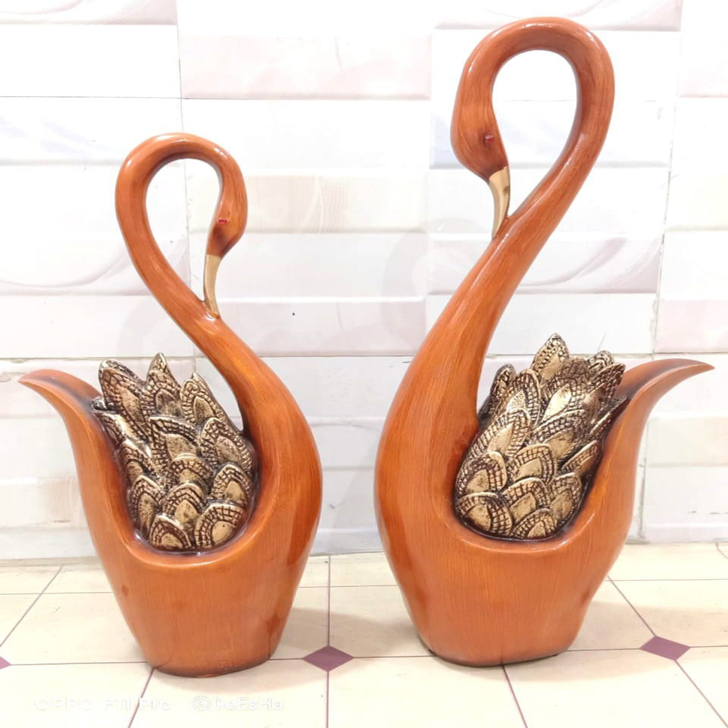 Deesha Planters and Decors Elegant Fengsui Love Swan Couple Showpiece 23X12X49, 18X10X43 cm