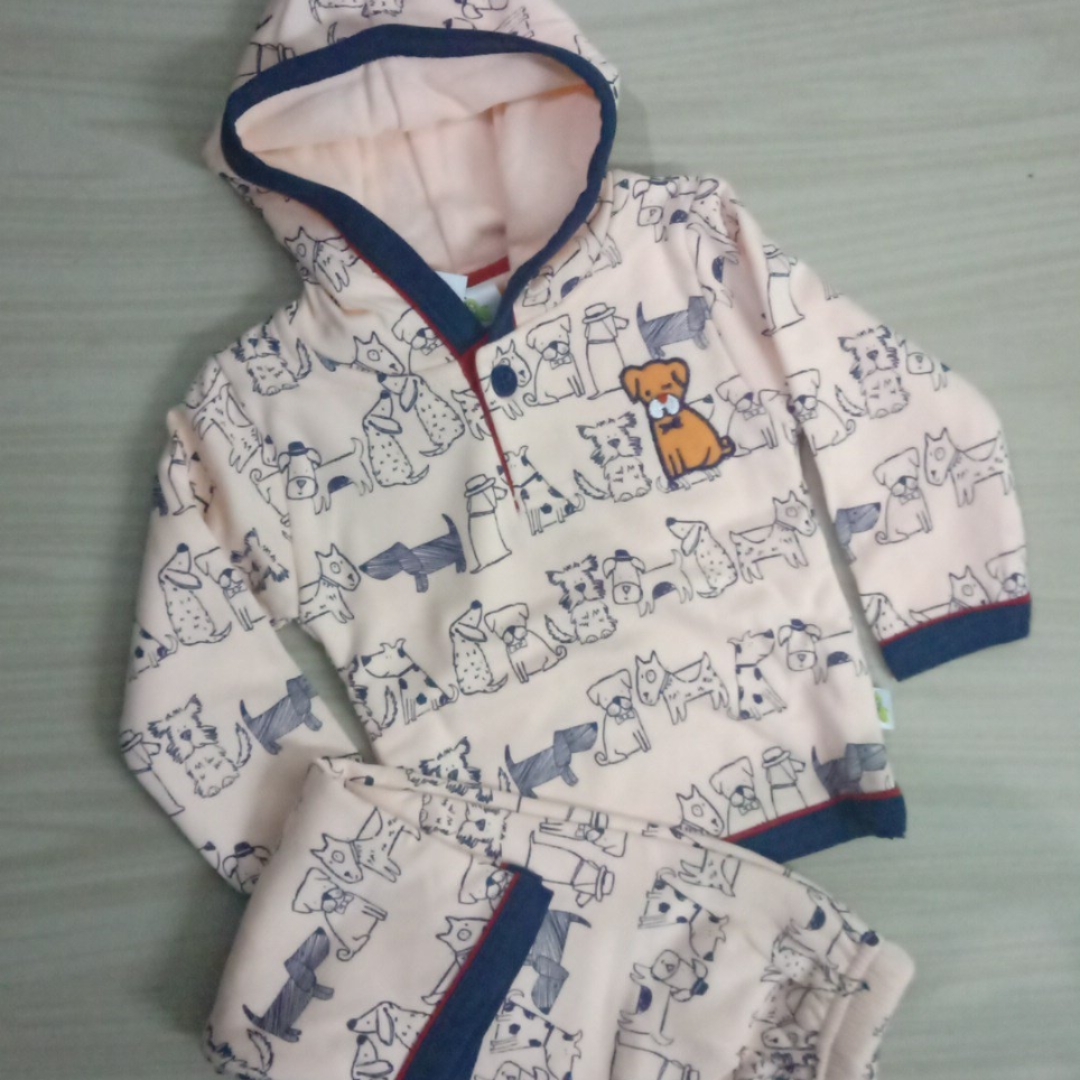 New Born Hoodie Track Suit. 