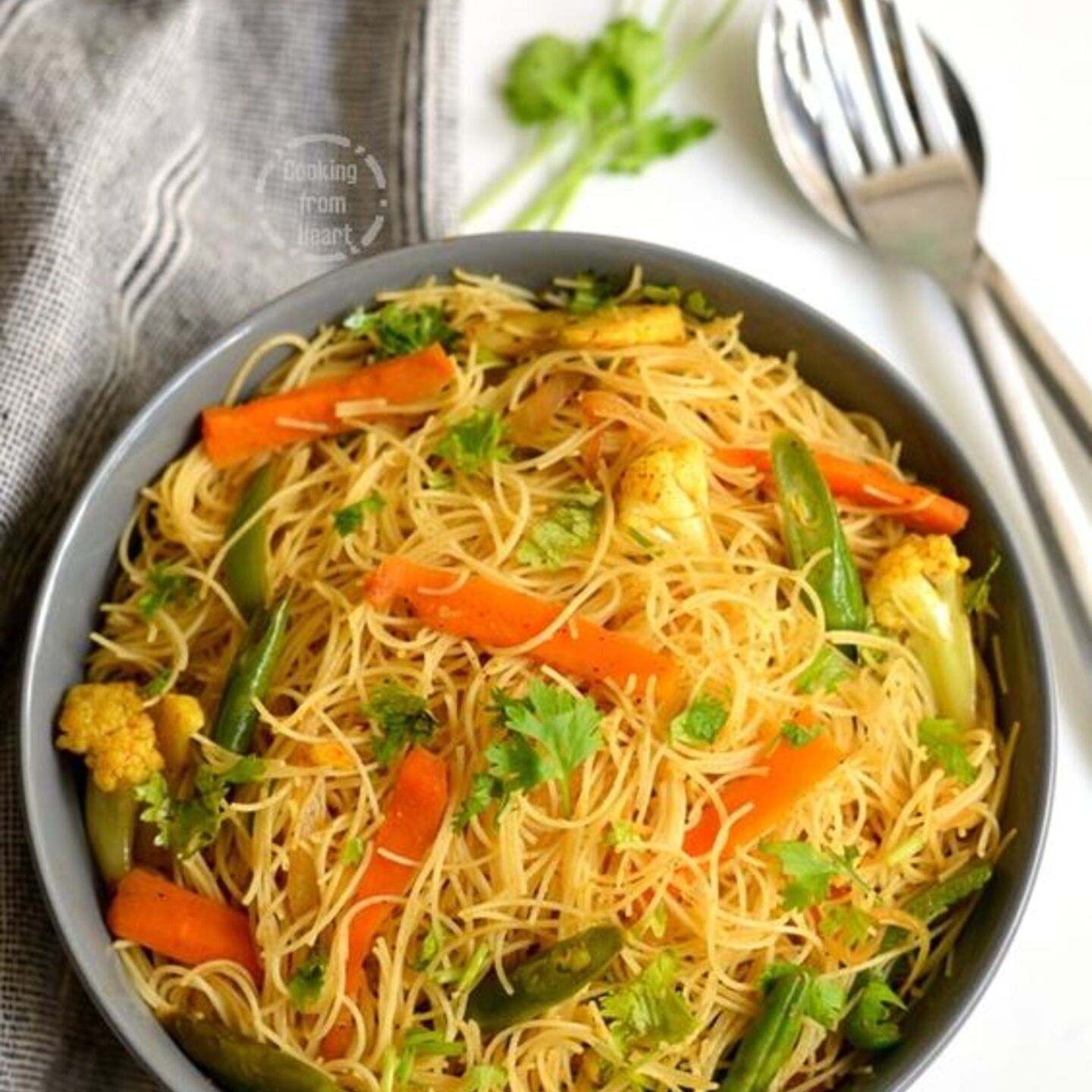 Singapuri Noodles 1 Portion