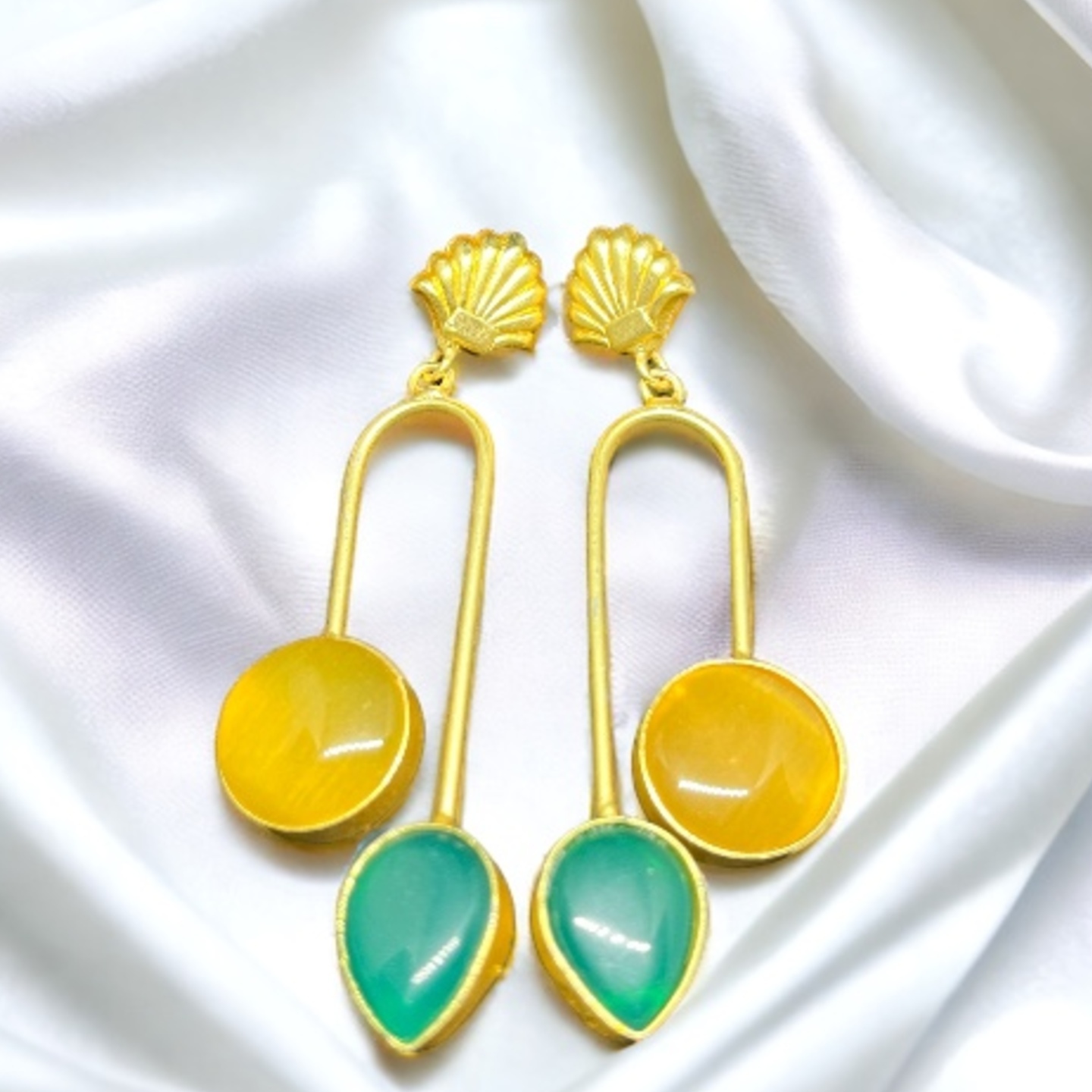 SS Parallel Petal Drops - Green & Yellow