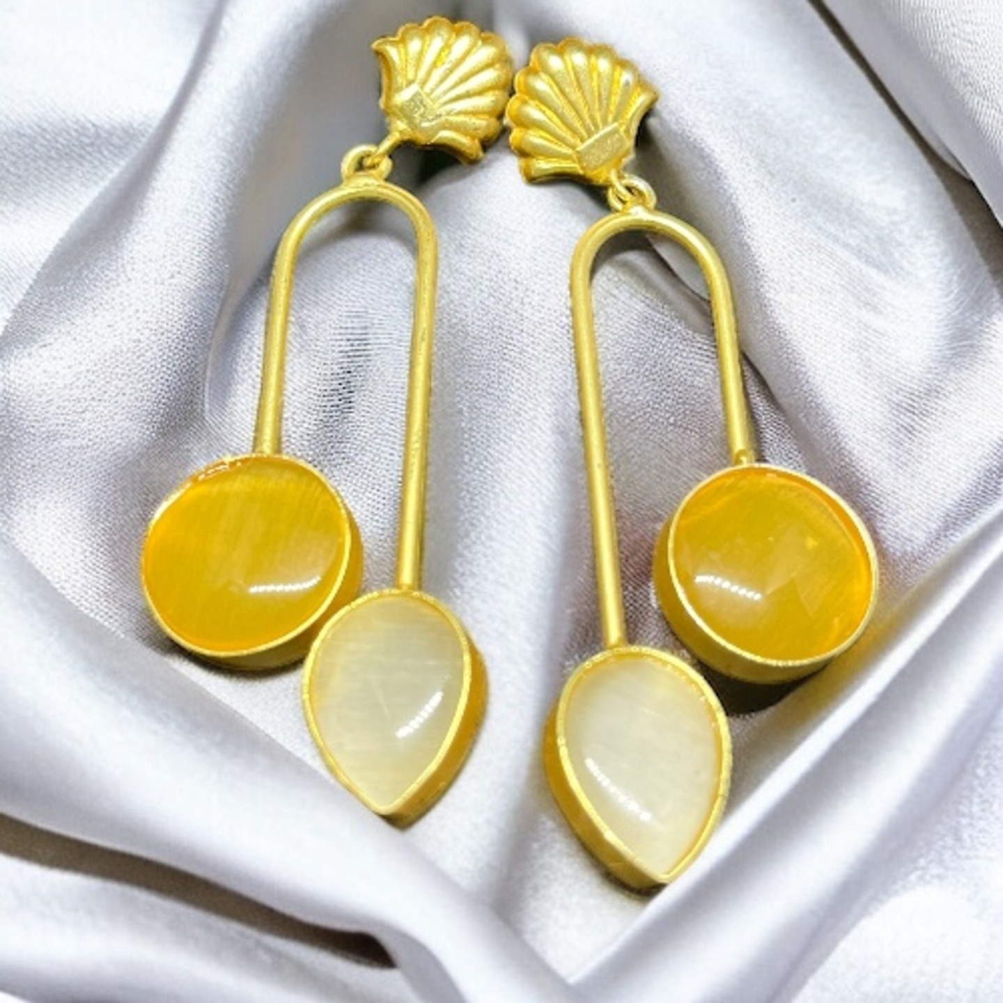 SS Parallel Petal Drops - Yellow & White