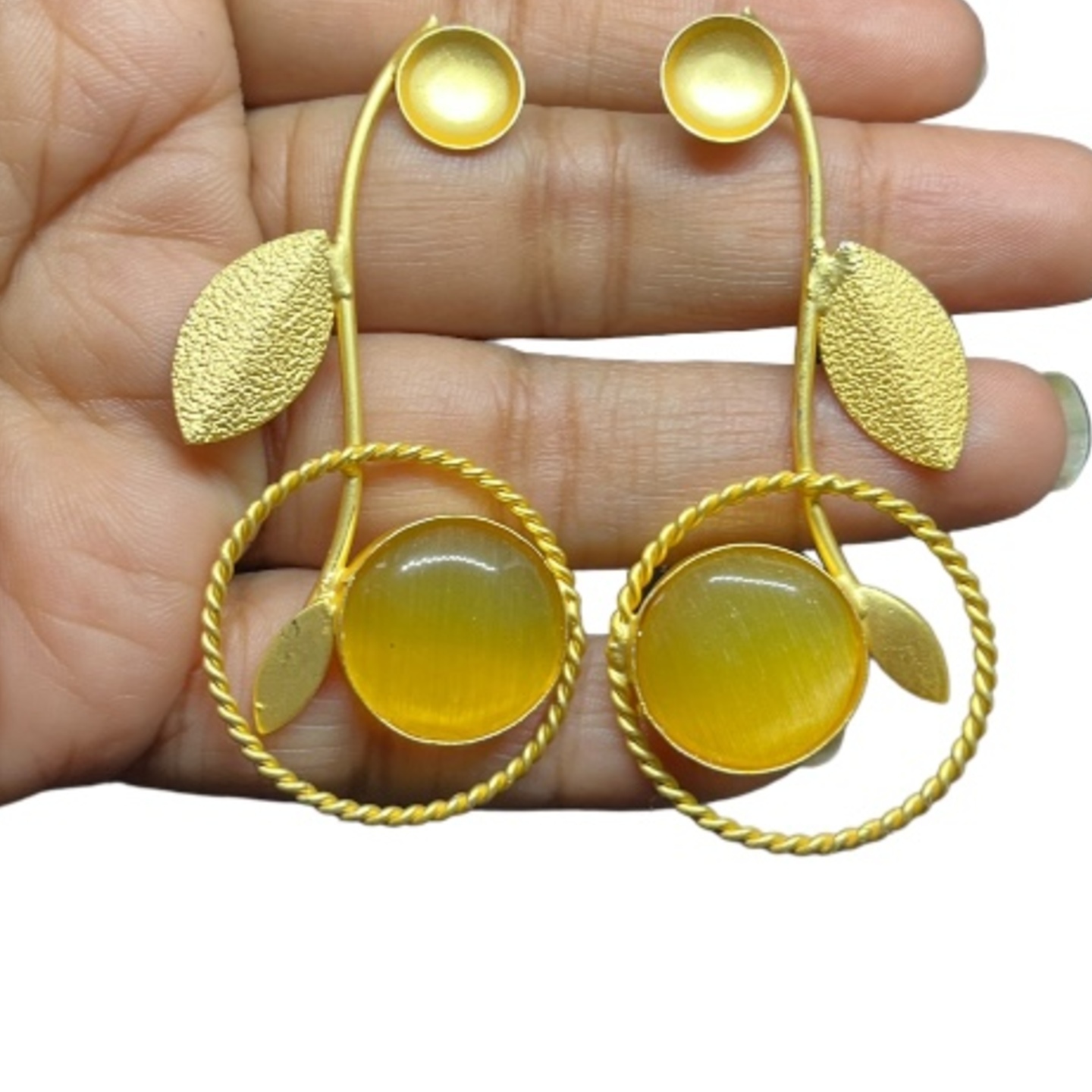 SS Circle's End Elegance Earrings : Yellow stone